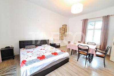 Apartament cu 2 camere - luminos si spatios - etaj 1 - Piata Schiller - 3