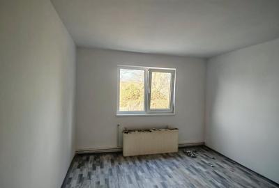 Garsoniera 22 mp,transformata din camera de camin,recent renovata. - 1