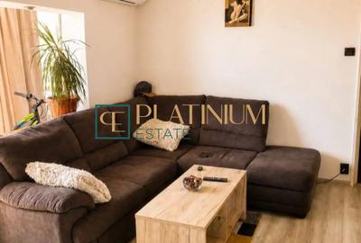 Apartament cu 2 camere semidecomandat, mobilat în Aradului