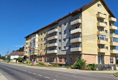 Apartament cu 2 camere semidecomandat în Sud