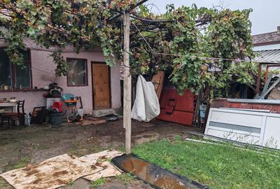 Casa 2 camere libera la vanzare zona Craiter - 9