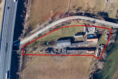 Spațiu comercial, 750 mp în Uroi