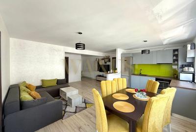 Apartament cu 3 camere semidecomandat, mobilat în Florești