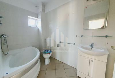 Casa individuala | De inchiriat | 150 mp | Curte comuna | Cetate - 10