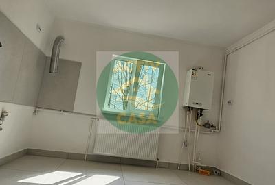 Apartament 3 camere, 3 balcoane, zona Piata Mare - 3
