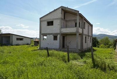 Casă la roșu din BCA de vânzare în Județul Arad - 8