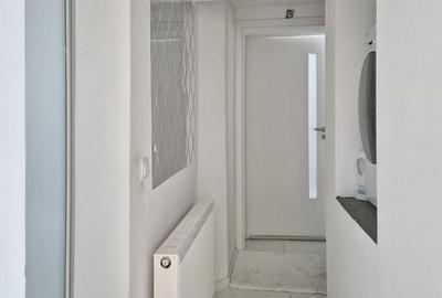 PROPRIETATE VERSATILA, complet renovată– 220 m² utili + 130 m² curte privată - 17