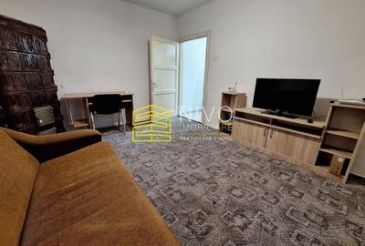 Apartament cu 2 camere nedecomandat, mobilat în 7 Noiembrie