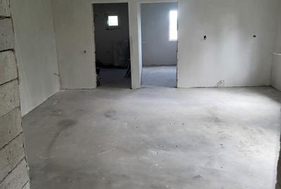 Casa de vanzare in Lumina  - 3 camere  85000 Euro - 4