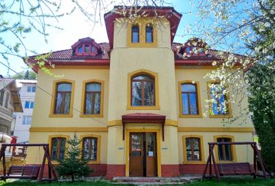 Vila Predeal, 11 camere, fost casino, fundație pe stanca/ Acceptam plata in rate - 6