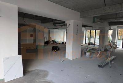Spatiu comercial de inchiriat, in zona Tomis Nord, Constanta - 2