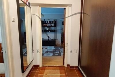 0 COMISION 3 Camere 64 mp 1 balcon etaj 2 Metrou Obor Colentina Calea Mosilor - 25