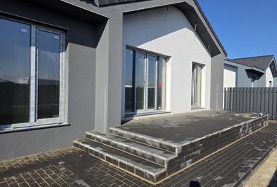 Casa individuala pe parter, Primaverii, Sanpetru - 1