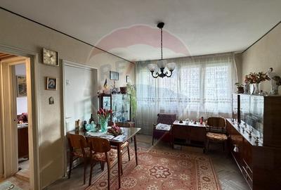 Apartament cu 2 camere de vânzare în zona Mazepa 1 - Galati - 1