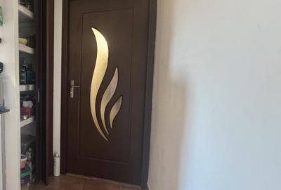 Daca vezi anuntul, e pentru tine: 3 camere la mansarda - 4