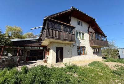 Vanzare vila + teren Targu Neamt - 1