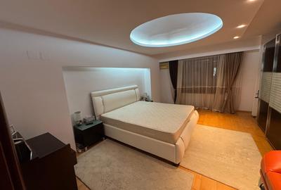 APARTAMENT 3 CAMERE 3/7 7 6MP BL 1997 MONOLIT RENOVAT MOBILAT SI UTILAT - 1