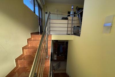 Casa spațioasă  P+1E,526 mp teren-strada liniștită. - 11