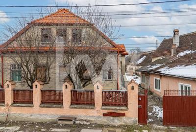 Proiect de restaurare langa Cetatea Prejmer,  casa si teren de 5.458 mp - 6