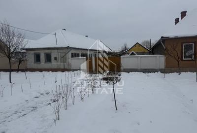 Casă individuală  în Recaș ,teren 1050 mp cu front pe două străzi . - 1