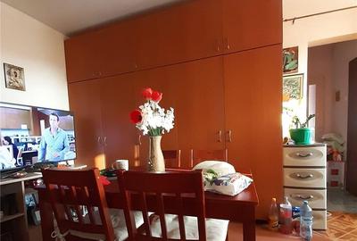 3 camere Liceul Teoretic Eugen Lovinescu - 2