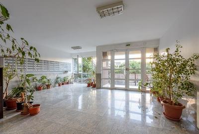 Apartament cu 2 camere nedecomandat, mobilat în 1 Decembrie 1918