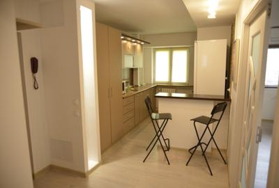 Apartament cu 3 camere decomandat 2 bai mobilat utilat 13 septembrie - 17