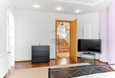 VANZARE Vilă PREMIUM cu 6 camere în zona Central, OTOPENI - 22