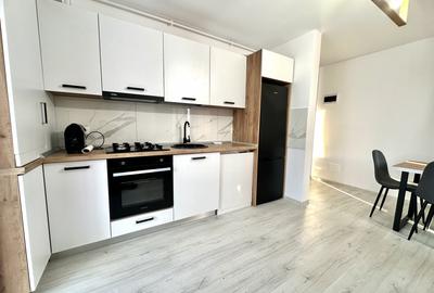 Apartament cu 2 camere decomandat, mobilat în Cetate