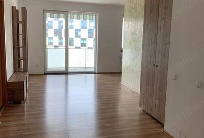 Vanzare apartament 3 camere zona Semicentrala - 2