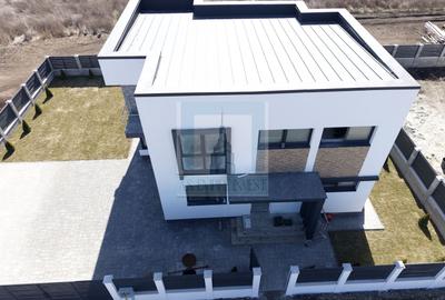 Casa/Villa ,stil Mediteranean, finalizată - zona Primăverii/Sanpetru - 2