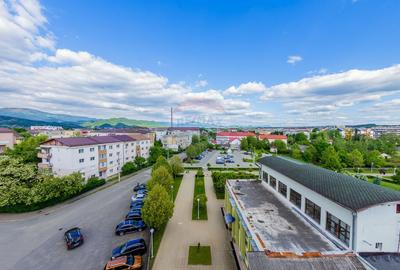 Penthouse exclusivist 186 M2C de vânzare în zona Centrală BAIA MARE - 2