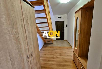 Penthouse pe două niveluri, panouri solare, terasă de 50 mp, boxă - 9