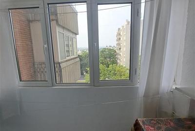 Apartament 3 Camere UMF - 450 euro - 2