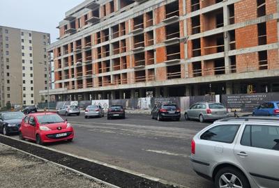 De vânzare  2 apartamente cu 3 camere în Capitolis Residence  Cartier Tractorul - 10