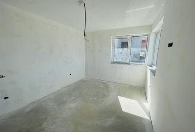 Casa P semifinisata ï¿½n comuna Paleu - 12