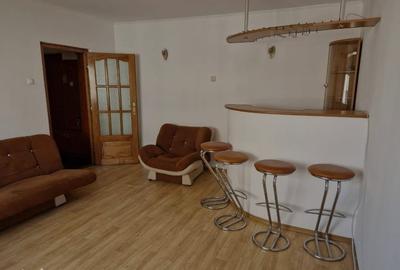 Eroii Revolutiei-Cornetului-Apartament de 3 camere cu centrala termica proprie - 2