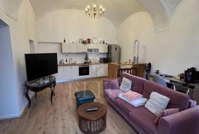 Apartament 2 camere în zona ULTRACENTRALA - 1