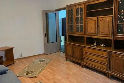 Apartament cu 2 camere decomandat, mobilat în Berceni