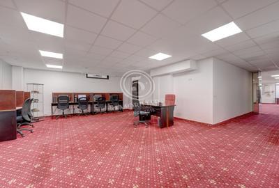 Spatiu de birouri modern, complet echipat ideal pentru IT, marketing call-center - 1