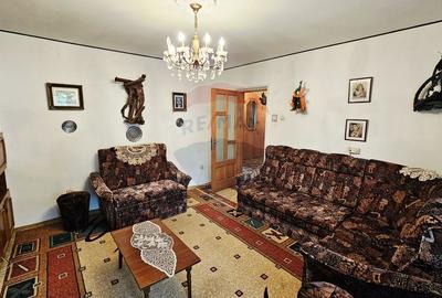 Apartament cu 4 camere de vânzare în zona Maratei - 2