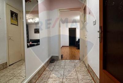 Apt. etaj 2 -zona centrala cu loc de parcare - 7