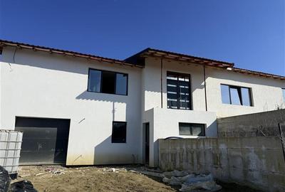 Casa mediteraneana  cu 1000 mp teren  zona Salistea Noua comision 0% - 6