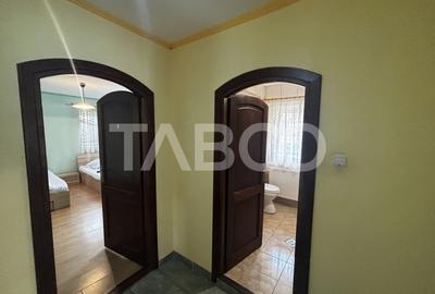 Casa de inchiriat ideala pentru muncitori   5 camere + curte - 14