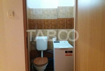 Apartament decomandat 3 camere  2 bai etaj 3 balcon zona buna Cisnadie - 10