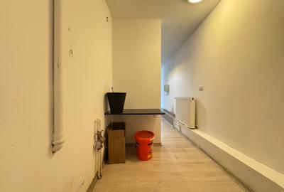 De inchiriat - Spatiu comercial stradal vis-a-vis de TVR - 20mp - 11