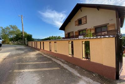 DE  VANZARE  VILA PIETRENI VALCEA ,600 M2 PRETABILA PENSIUNE - 3