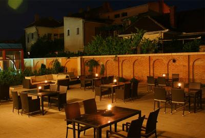 Hotel de 4 **** de vanzare ultracentral in Oradea, Bihor, Romania - 11