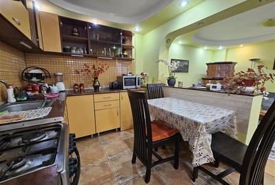 Casa spatioasa de inchiriat Bartolomeu (Curte comuna) - 22