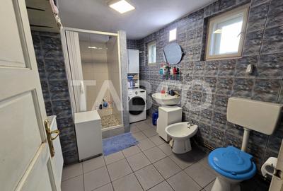 Casa spatioasa de vanzare teren 432 mp zona linistita - Lupeni Sibiu - 8